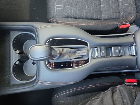 Used 2024 Honda HR-V Sport image 20