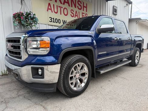 Used 2014 GMC Sierra 1500 SLT w/ SLT Crew Cab Value Package AWD/4WD image 7