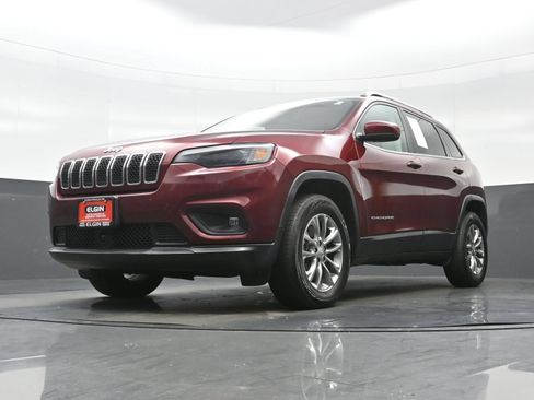 Used 2021 Jeep Cherokee Latitude Lux w/ Comfort/Convenience Group AWD/4WD image 25