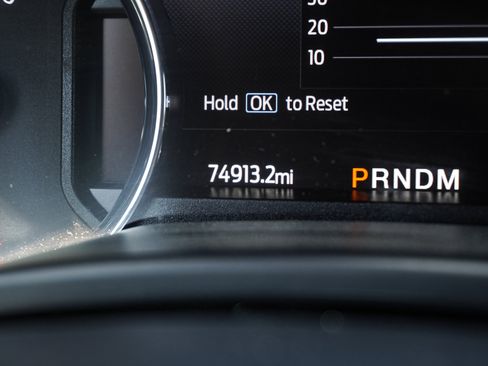 Used 2022 Ford F250 Lariat w/ Tremor Off-Road Package AWD/4WD image 23