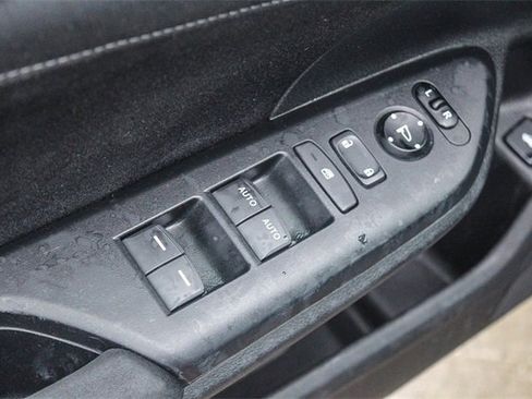 Used 2019 Honda Insight LX image 27