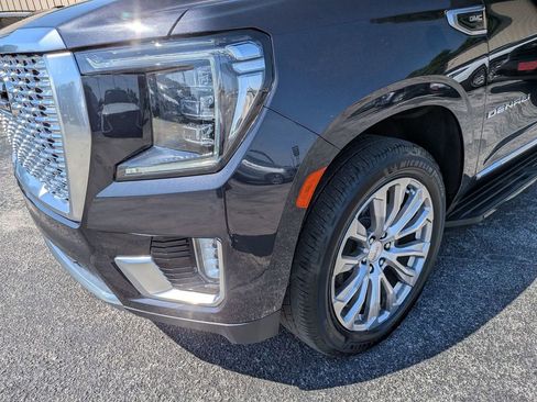 Used 2024 GMC Yukon Denali w/ Advanced Technology Package AWD/4WD image 8