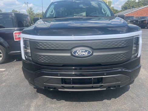 New 2025 Ford F150 Lightning Flash image 7