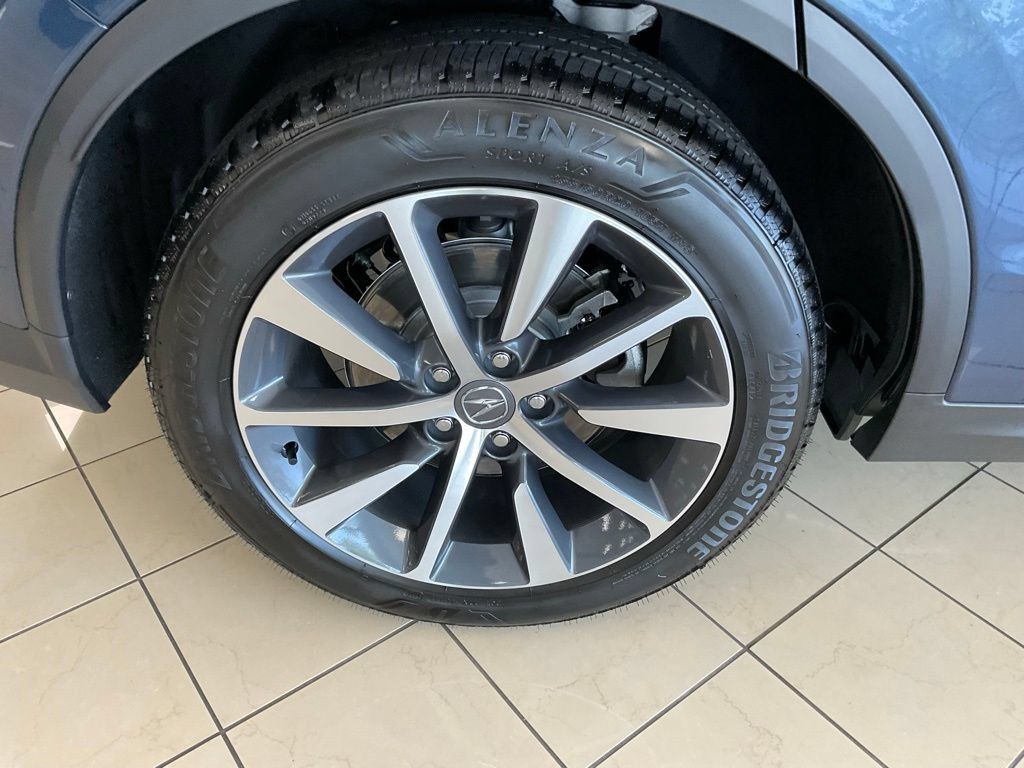 Certified 2026 Acura MDX w/ Technology Package AWD/4WD image 8