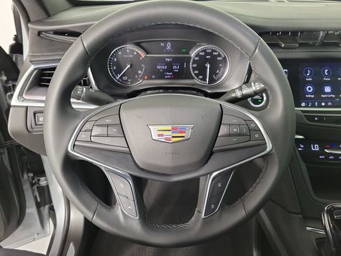 Used 2024 Cadillac XT5 Luxury FWD image 21