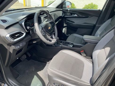 Used 2022 Chevrolet TrailBlazer LT AWD/4WD image 15