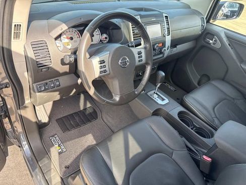 Used 2021 Nissan Frontier PRO-4X w/ Pro-4x Utility Package AWD/4WD image 24