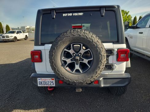 Used 2019 Jeep Wrangler Unlimited Rubicon image 4