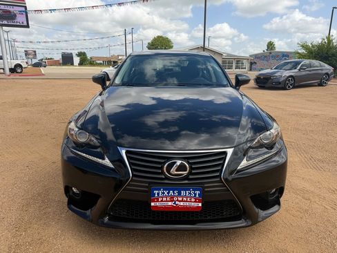 Used 2016 Lexus IS 200t RWD image 3
