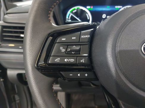 Certified 2025 Subaru Forester Touring AWD/4WD image 18