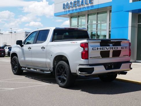Used 2021 Chevrolet Silverado 1500 Custom w/ Rally Edition AWD/4WD image 3