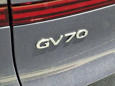 New 2026 Genesis GV70 3.5T Sport Prestige AWD/4WD image 19
