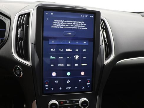 Used 2022 Ford Edge ST-Line image 21