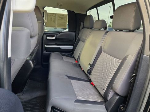 Used 2014 Toyota Tundra SR5 w/ SR5 Upgrade Package image 29