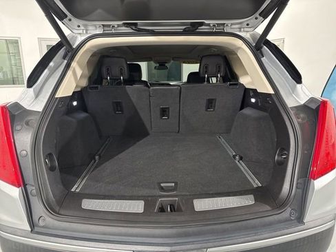 Used 2018 Cadillac XT5 Premium Luxury AWD/4WD image 12