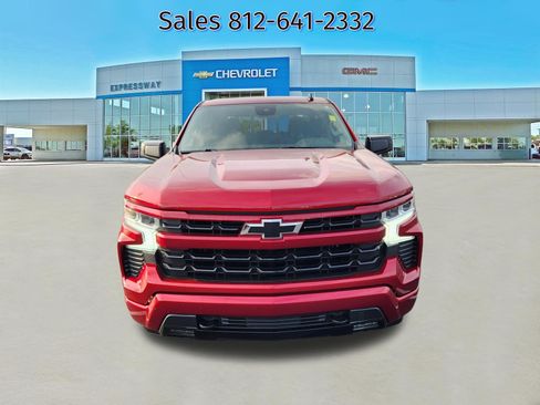 Used 2024 Chevrolet Silverado 1500 RST AWD/4WD image 2