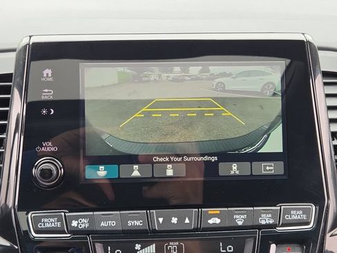 Used 2024 Honda Odyssey Touring image 24