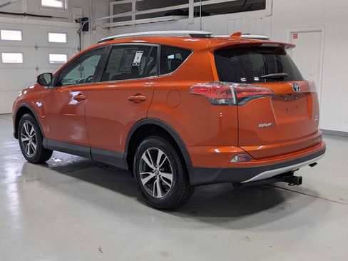Used 2016 Toyota RAV4 XLE image 10