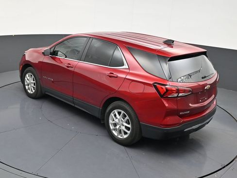 Used 2024 Chevrolet Equinox LT FWD image 14