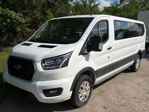 Used 2023 Ford Transit 350 XLT RWD image 12