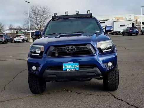 Used 2014 Toyota Tacoma 4x4 Double Cab w/ TRD Sport Package image 3