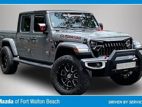 Used 2020 Jeep Gladiator Overland w/ LED Lighting Group AWD/4WD image 1