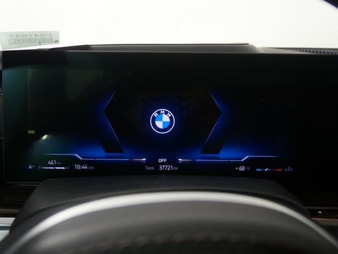 Used 2025 BMW X6 xDrive40i image 19