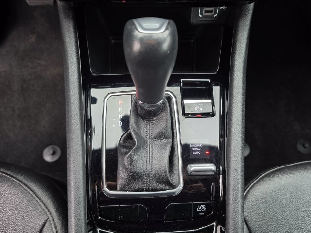 Certified 2024 Jeep Compass Limited AWD/4WD image 16