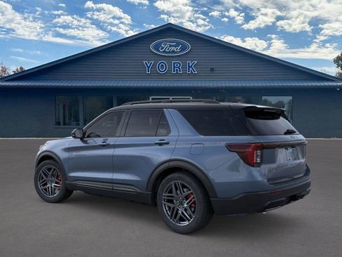 New 2026 Ford Explorer ST-Line w/ ST-Line Street Pack image 4