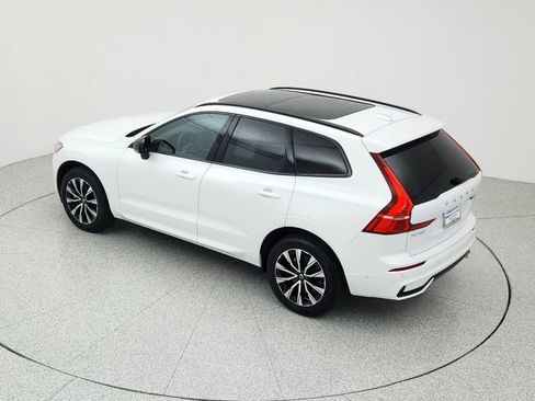 Certified 2025 Volvo XC60 B5 Plus image 16