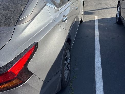 Certified 2023 Nissan Altima 2.5 SV image 5