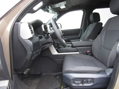 Certified 2026 Toyota Tundra SR5 w/ TRD Off-Road Package AWD/4WD image 13