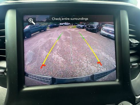 Used 2020 RAM 1500 Big Horn AWD/4WD image 16