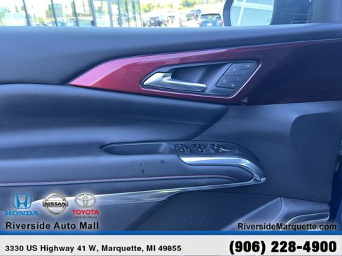 Used 2026 Chevrolet Traverse RS w/ LPO, Floor Liner Package AWD/4WD image 23