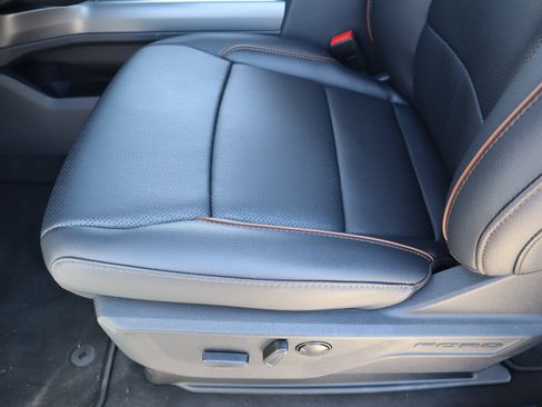 New 2026 Ford F350 Lariat w/ Black Appearance Package image 13