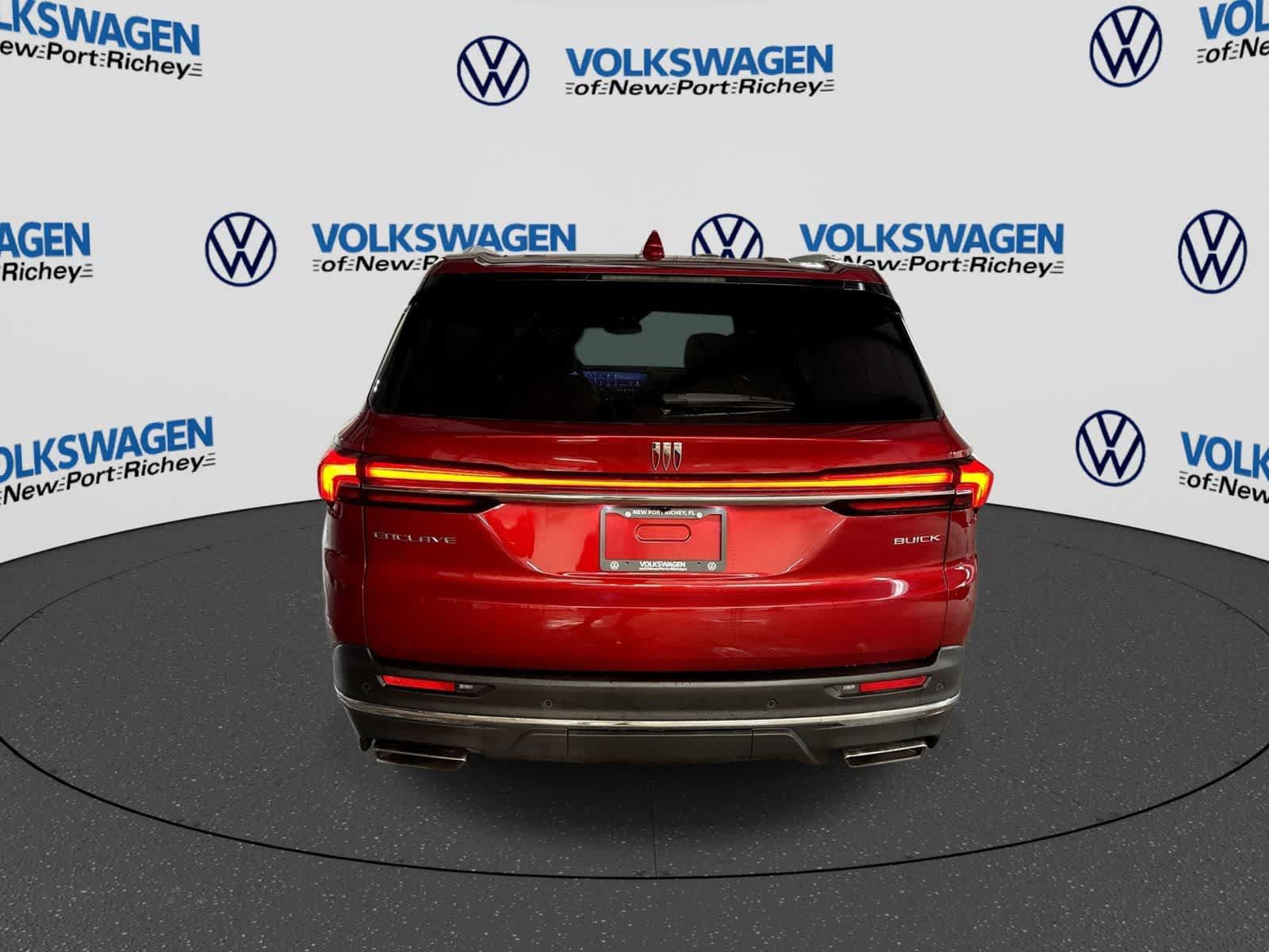 Used 2025 Buick Enclave Preferred FWD image 13