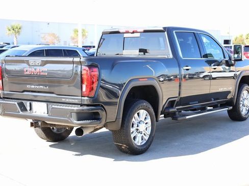 Used 2021 GMC Sierra 2500 Denali w/ Denali Ultimate Package image 8