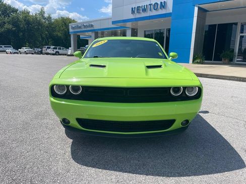 Used 2023 Dodge Challenger SXT w/ Blacktop Package RWD image 2