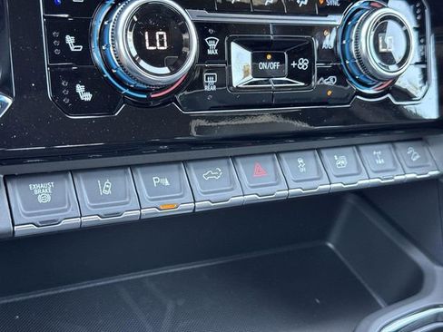 New 2026 GMC Sierra 2500 AT4X AWD/4WD image 18