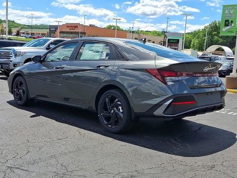 New 2026 Hyundai Elantra Sport FWD image 3