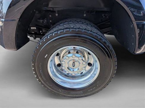 Used 2020 Ford F450 Platinum w/ Snow Plow Prep Package image 25