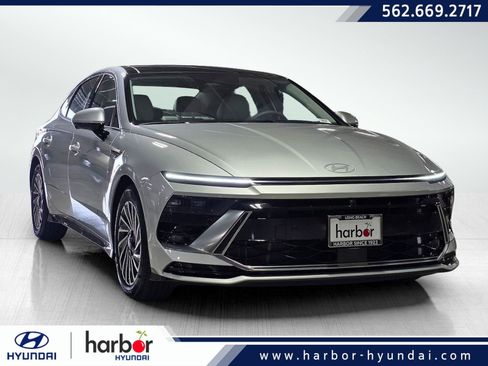 New 2026 Hyundai Sonata Limited FWD image 1