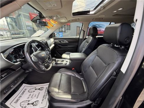 Used 2019 Chevrolet Traverse Premier w/ Redline Edition image 18