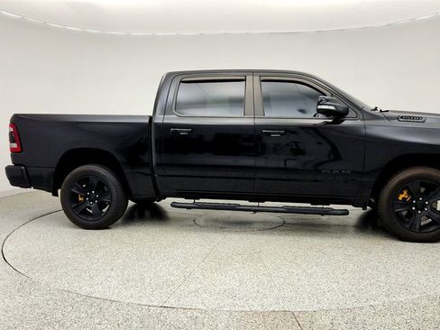Used 2020 RAM 1500 Big Horn AWD/4WD image 4