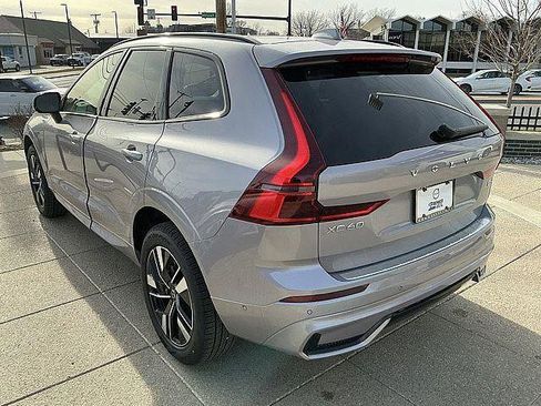 New 2026 Volvo XC60 B5 Plus w/ Protection Package Premier AWD/4WD image 10