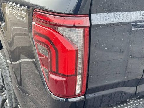 New 2026 Ford F150 Platinum w/ FX4 Off-Road Package image 12