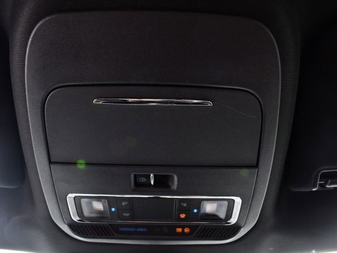 Used 2023 Ford F250 Lariat w/ Chrome Package image 33