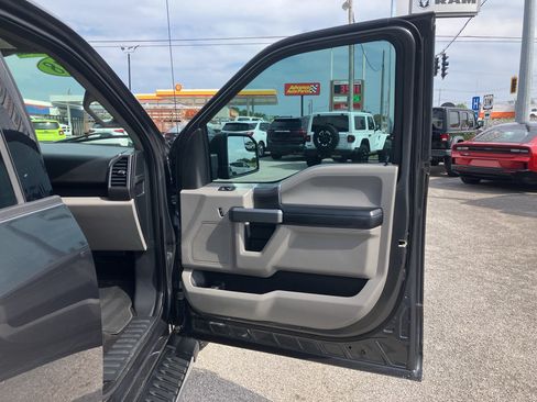 Used 2018 Ford F150 XLT w/ Equipment Group 301A Mid AWD/4WD image 18