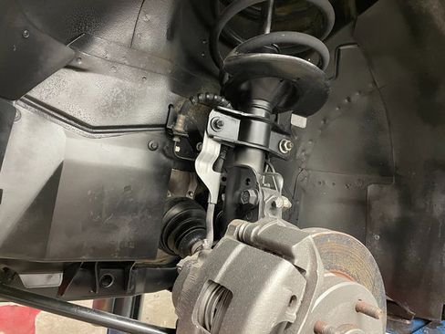 Used 1991 Cadillac Allante image 31