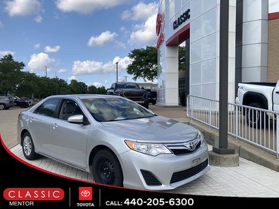 Used 2014 Toyota Camry LE w/ Moonroof Package